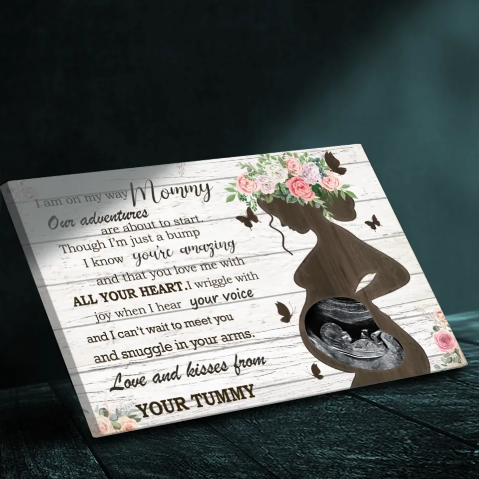 Personalized Photo Canvas: The Love and Kiss That Mom Expects