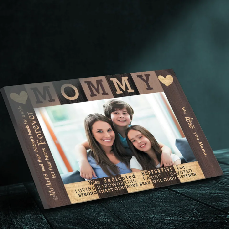 Custom Canvas Painting of Mom's Photo: Capture the Best Moments