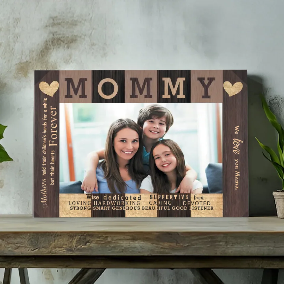 Custom Canvas Painting of Mom's Photo: Capture the Best Moments