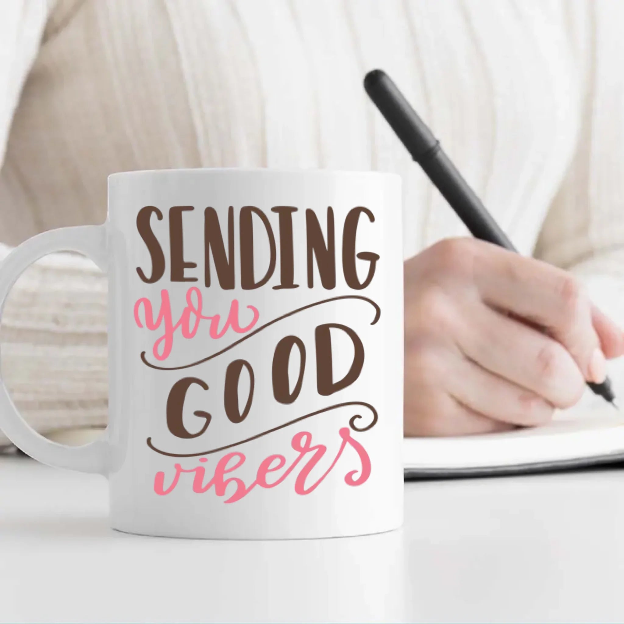 Heart Pattern Love Symbol Mug – Celebrate Your Endless and True Love - 89Prints