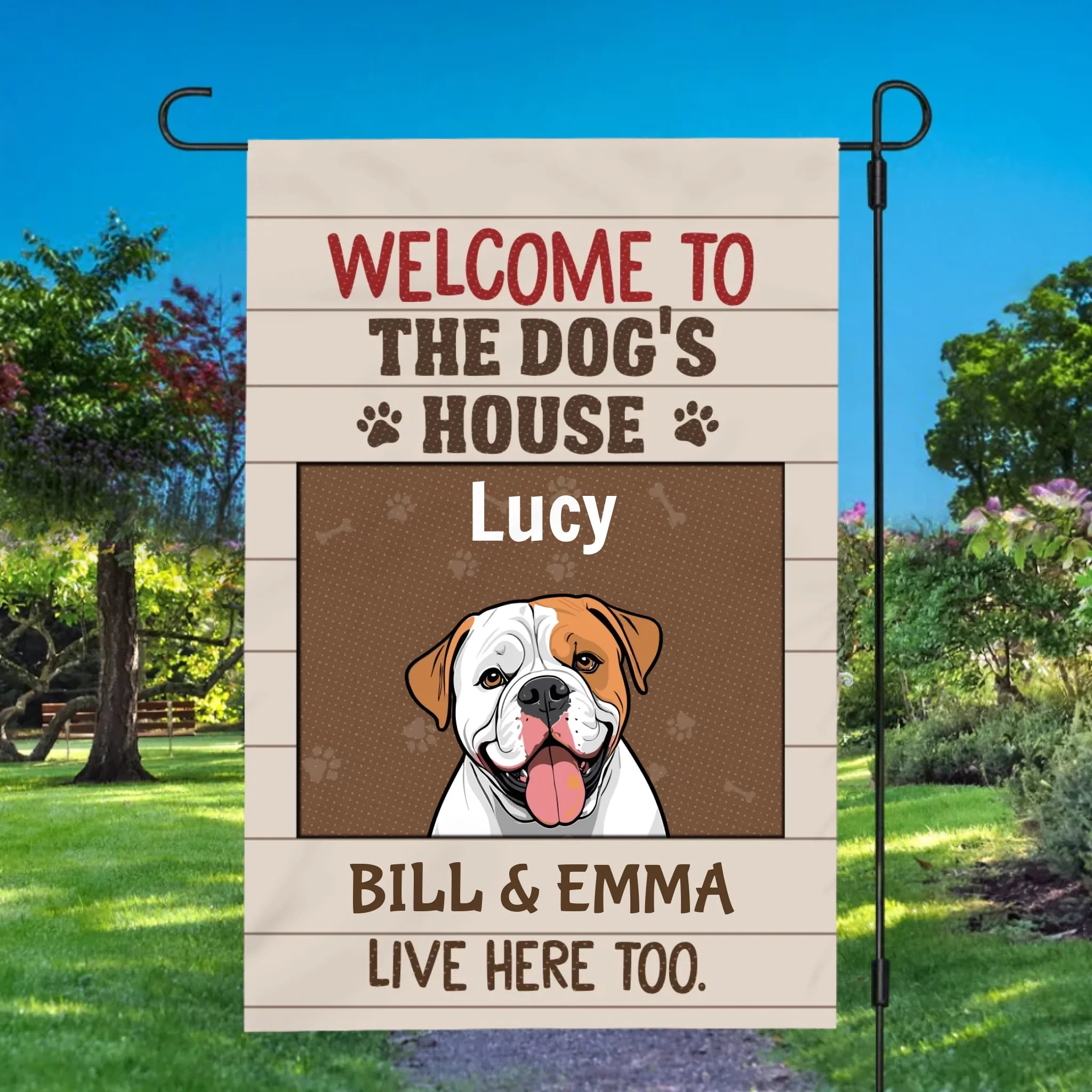 Welcome to the Dogs’ House Flag – Personalized Icons & Names by 89Prints