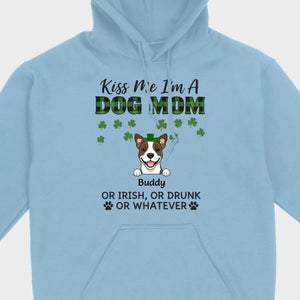 Funny St. Patrick’s Day Shirt – Kiss Me I’m a Dog Mom with Shamrock Hat Dog - 89Prints