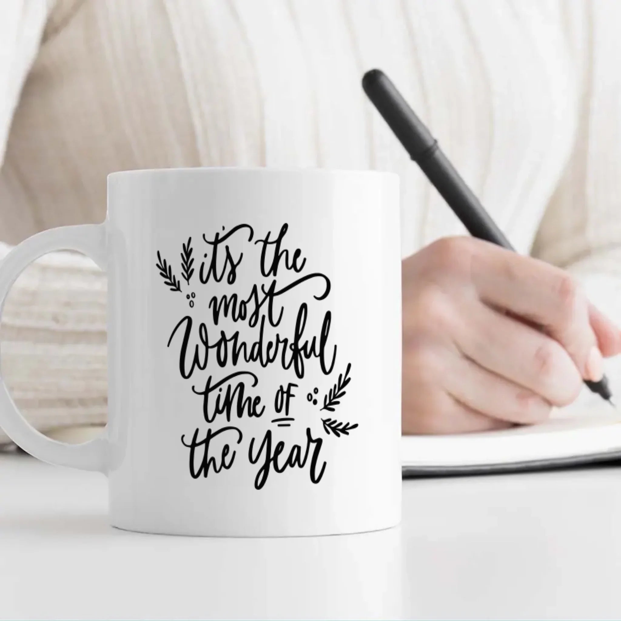 Personalized Bichon Frise Dog Mom Mug – Custom Pet Photo & Name Holiday Gift – 89Prints