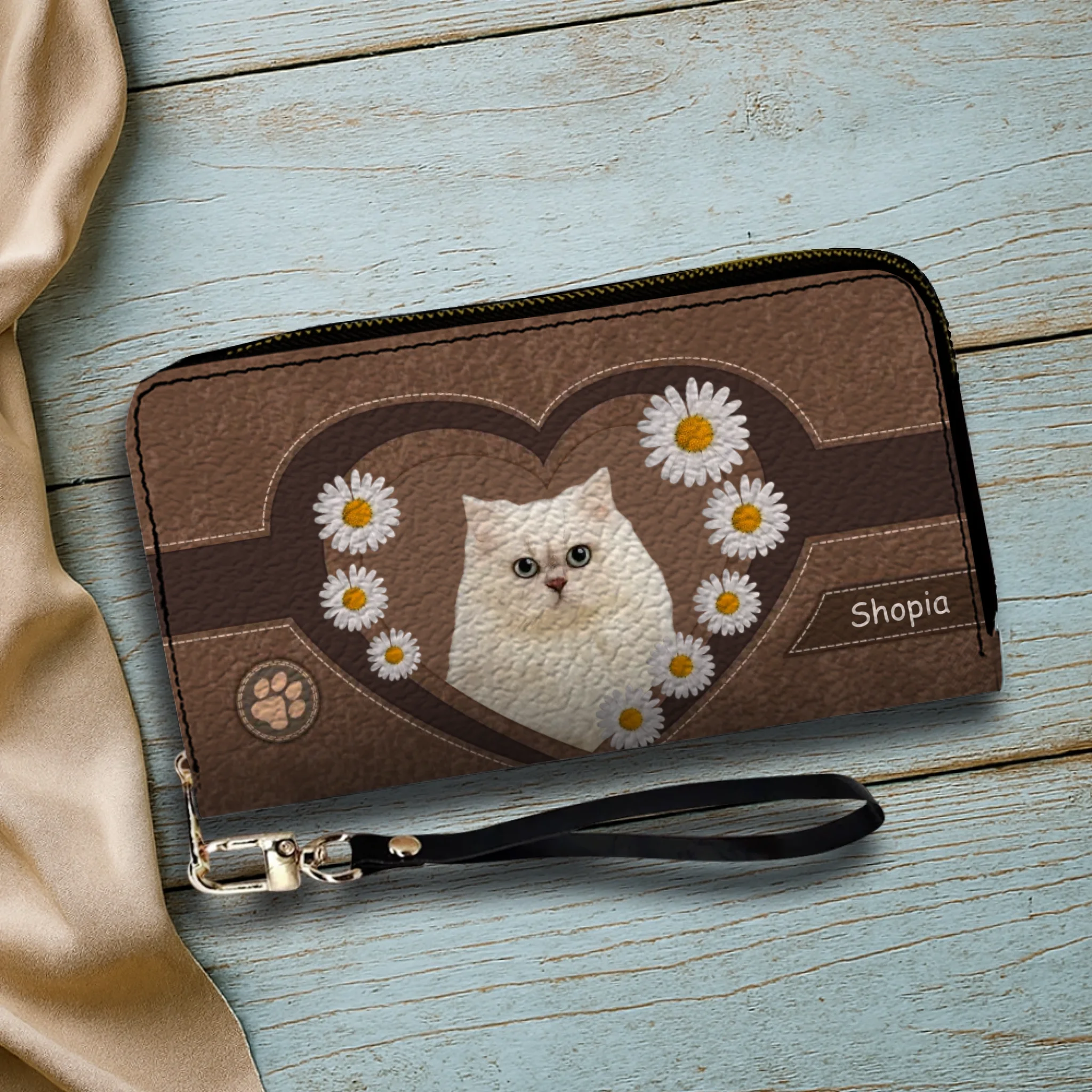 Floral Dog Wallet – Custom Dog Name With Daisy Heart Artwork - 89Prints