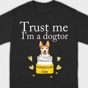 Trust Me, I'm a Dogtor T-Shirt – Custom Dog Icons & Names by 89Prints