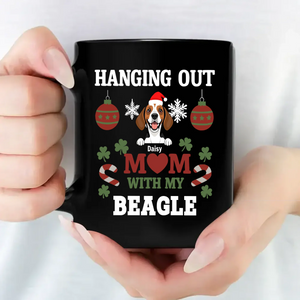 Sentimental Personalized Christmas Dog Mug – Hanging Out With Mom & My Beagle – 89Prints