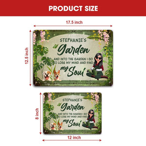 Unique Personalized Garden Metal Signs – Retro Sitting Lady Outdoor