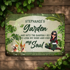 Unique Personalized Garden Metal Signs – Retro Sitting Lady Outdoor