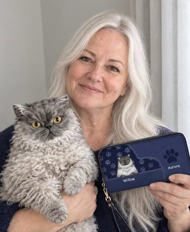 Custom leather wallet for cat lover